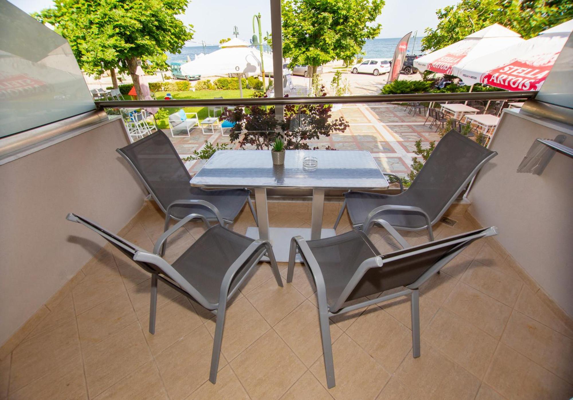 VrasnáAmalia Mare Sea Viewアパートメント 部屋 写真